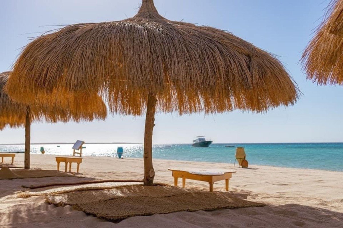Hula Hula Island Hurghada Boat Trip with Snorkeling