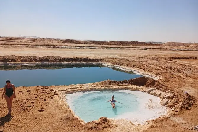 Desert tour routes in Egypt – the Sahara and Egyptian oases